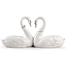 Lladro Endless Love Cake Topper #9681