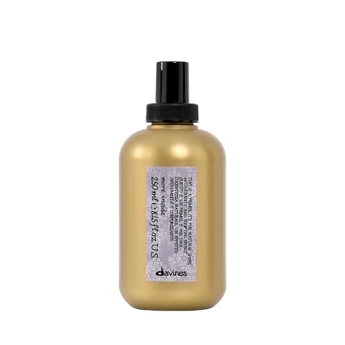 Davines This Is A Blow Dry Primer, No Hold Volume & Anti-Humidity Spray - Preps Hair for Styling, Protects from Heat & Adds Natural Shine, 8.45 Fl Oz