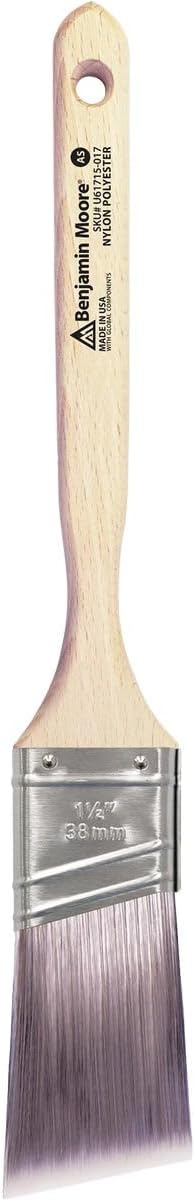 Benjamin Moore 1-1/2 in. Firm Angle Paint Brush