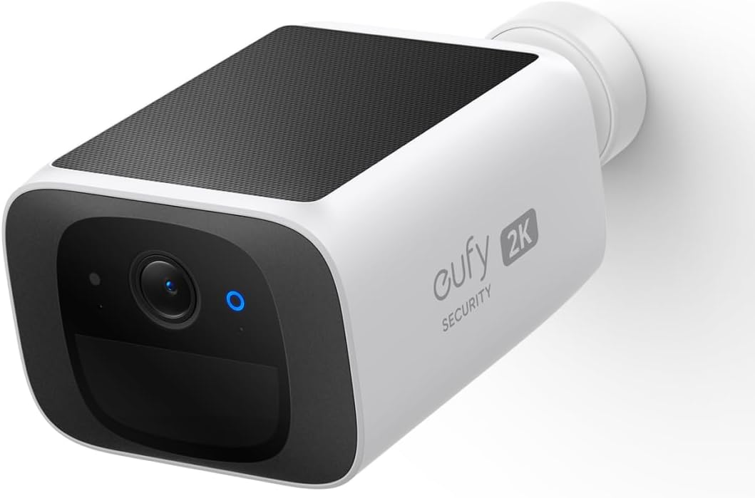 Anker Eufy Security SoloCam S220 Outdoor Security Camera Solar Charging/Network Camera/Wireless Security Camera/Surveillance Camera/2K Quality/Battery Included/2.4GHz Wi-Fi/IP67/8GB Local Storage