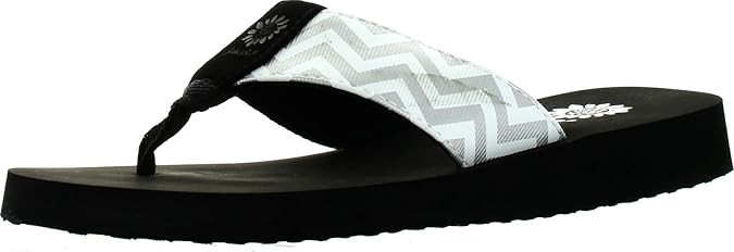 Yellow Box Womens Yulisa Fashion Flip Flop Sandals,Silver,8