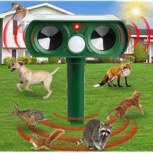 Solar-Powered Ultrasonic Animal Repellent with Motion Sensor, Waterproof Deer Repellent Device, Perfect for Outdoor Yards, Effective to Repel Deer, Coyotes, Raccoons, and Cats
