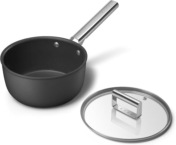 SMEG 3 Qt Saucepan with Lid CDFS2011BLM, Black