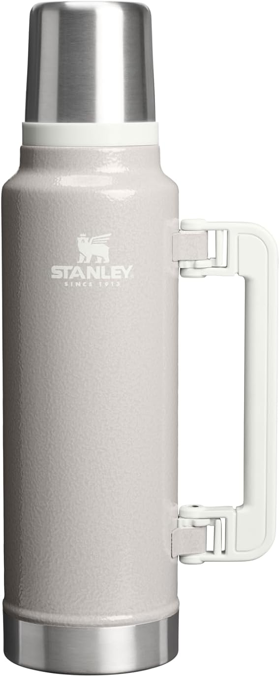 Stanley Classic Legendary Vacuum Bottle