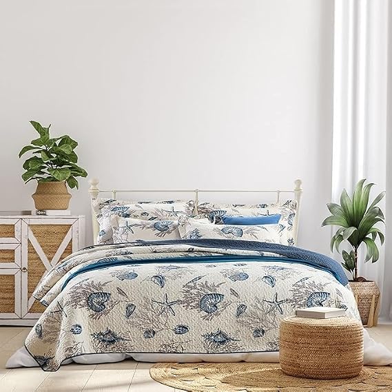 LIVILAN Nautical Theme Bedspread 3-Piece Reversible Queen Quilt Set, Cotton Fabric All-Season Coastal Beach Quilts Coverlet Set, Navy Blue Quilt (90 X 98 '') 2 Pillowcases (20 X 27'')