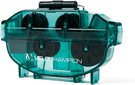 VeloChampion Handheld Bike Chain Cleaner Tool with 2 Extra Sponges, Green | Effective Bike Chain Rust Remover for Optimum Chain Maintenance and Drivetrain Performance, Easy to Use & Safe for All Bikes