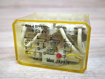 IDEC RH4B-ULDC24V 24 VDC Coil, 4 Poles 4PDT, Blade Terminal, Compact Power Relay, Industrial 10 AMP GP Relay, RH Series, with LED Indicator