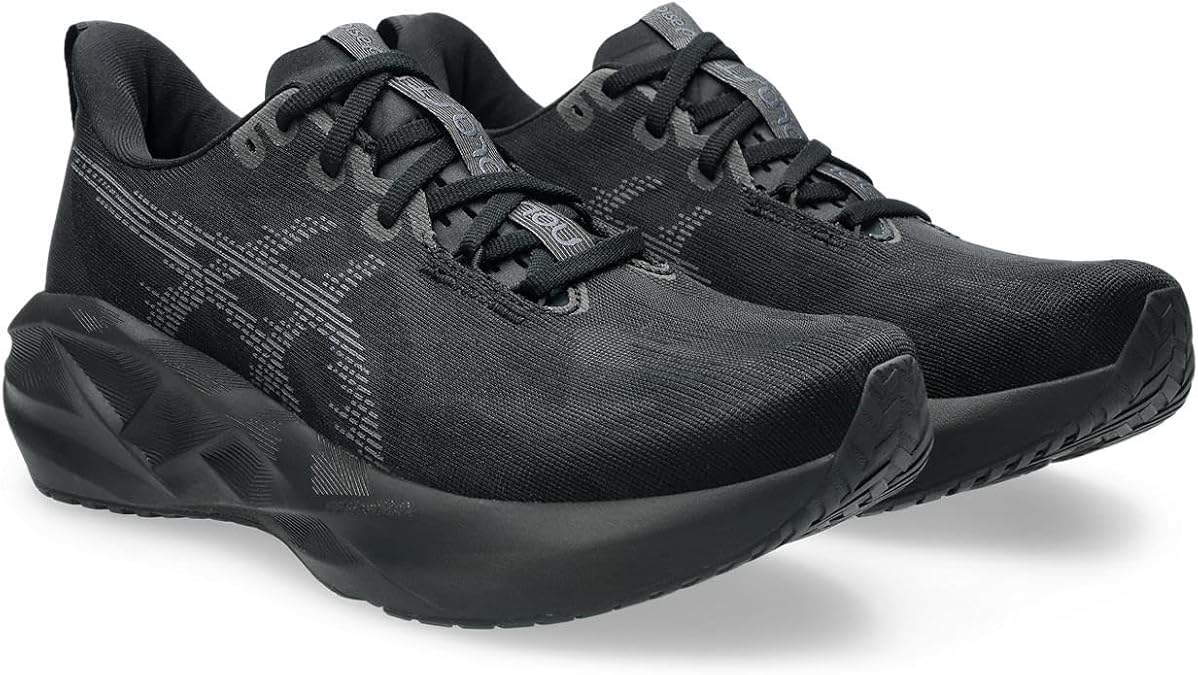 ASICS Men's Novablast 5Sneaker
