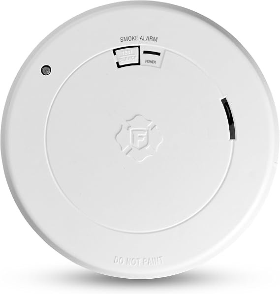 First Alert 10-Year Battery Smoke Alarm Slim Profile with Light | SM210L