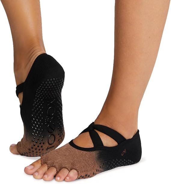 toesox Ivy Half Toe Grip Socks for Women, Wear for Pilates, Barre, Yoga and Dance - Five Toe Design with Non-slip Grippy Sole, Fitted Heel and Arch Support - Clove Ombre, Medium