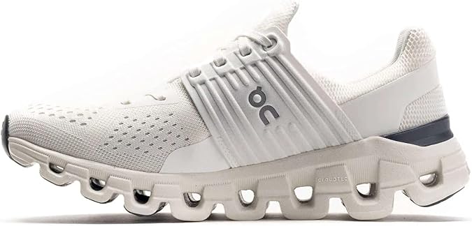 ON Men's Cloudswift Sneaker