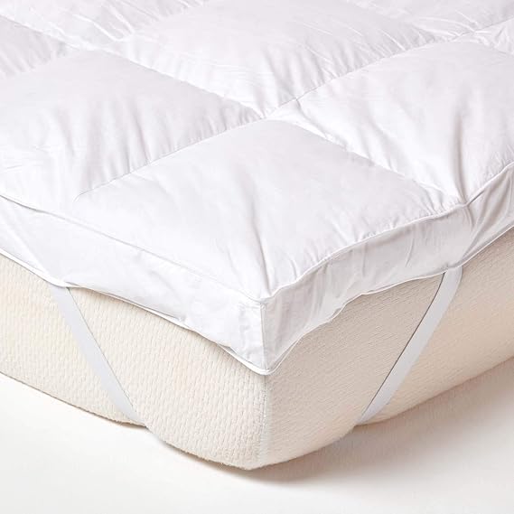 HOMESCAPES Goose Feather Mattress Topper Double Bed, 7cm Thick Extra Deep, Breathable, 100% Cotton Cover, Hypoallergenic, Quilted, Elasticated Straps, Hotel Quality, Ethical Luxury, Washable