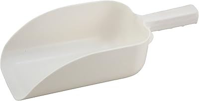 Winco 64oz Plastic Scoop, White