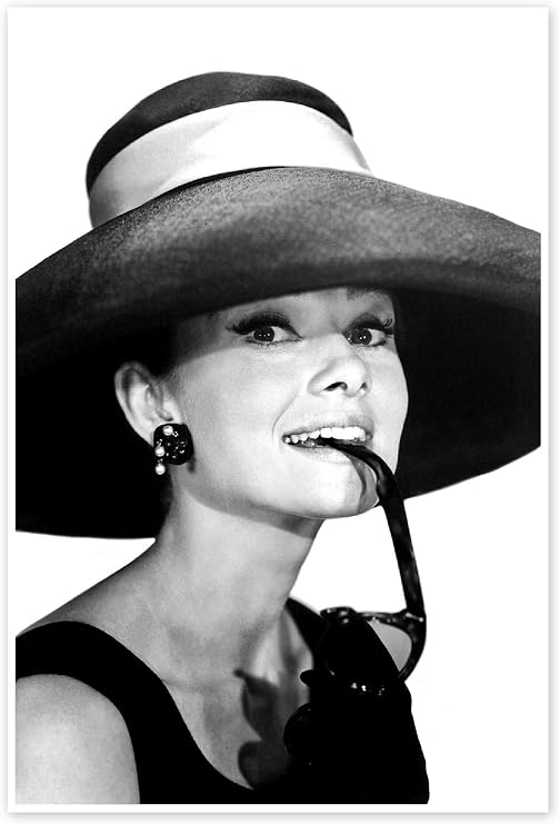 Posterlounge Audrey Hepburn in a summer outfit Poster | 100 x 150 cm by Celebrity Collection Black and white Wall art Wall decor