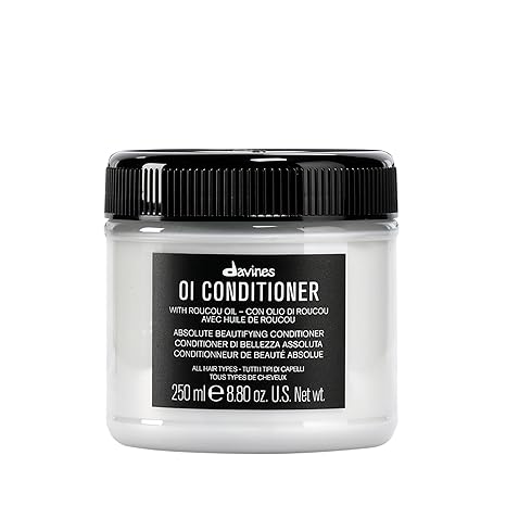 Davines OI Conditioner, Rich Creamy Hydrating Conditioner for All Hair Types - Accelerates Drying, Protects Structure & Adds Shine with Antioxidant Roucou Oil - Softens & Detangles