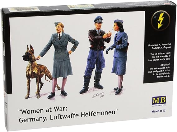 Master Box Women at War: Luftwaffe Assistants (2 Women/Men, Dog) Figure Model Building Kits (1:35 Scale)
