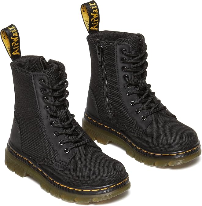 Dr. Martens unisex Combs (Little Kid/Big Kid)