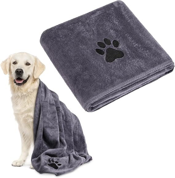 Extra Large Microfiber Dog Towel, Soft Luxury Super Absorbent Dog Towel, Dries Pets Quickly, Machine Wash, Hand Washing and Dry, Bath Towel for All Breeds Dogs and Cats (140x70cm)