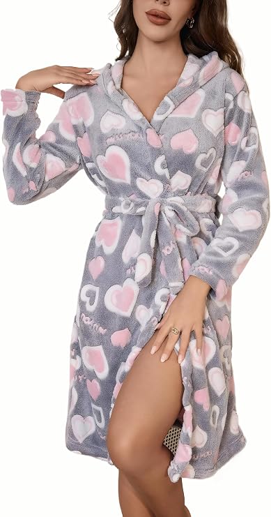Cicilin Women Hooded Fleece Robe, Short Plush Robes Soft Warm Spa Bathrobe