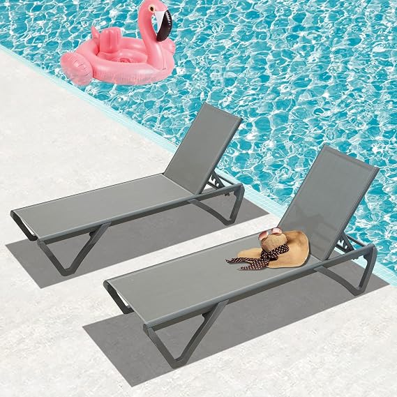 Domi Pool Lounge Chairs Set of 2, Aluminum Chaise Lounge Outdoor with Side Table, Patio Beach Lounge Chair for Outside 5 Position Adjustable & Wheels, Pool Chairs for Poolside Garden