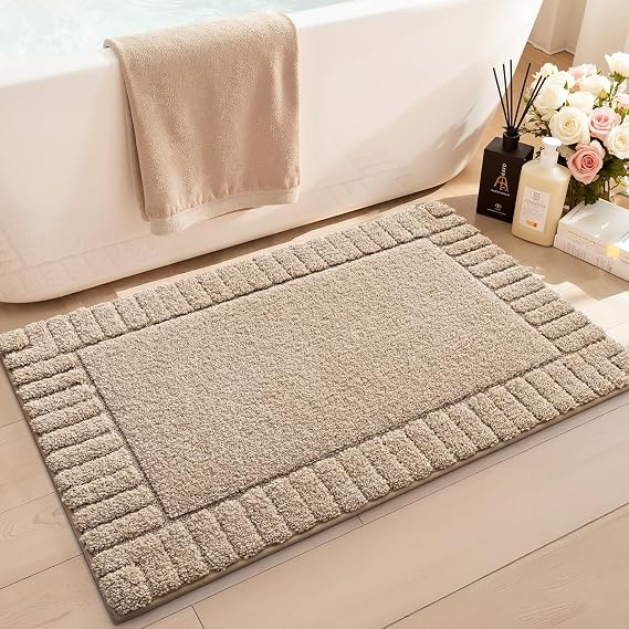 LUMI Soft Bathroom Rugs Absorbent, Non Slip Bath Mat 20x32, Beige | Machine Washable with Rubber Backing, Quick Dry, Premium Microfiber Carpet for Shower Floor