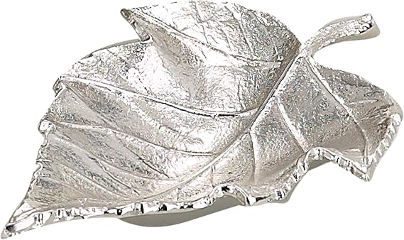 Elegance Silver Maple Leaf Dish, Med., 9"x7"