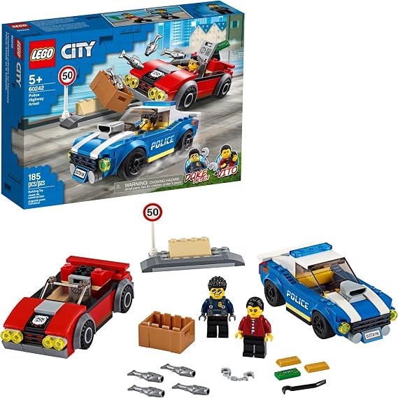 LEGO City Police 60242 Highway Arrest Players