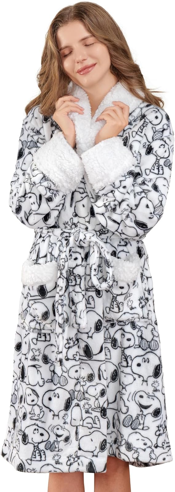 Berkshire Blanket Peanuts Snoopy Women's Warm Robe with Exclusive VelvetLoft Fabric and Sherpa Collar