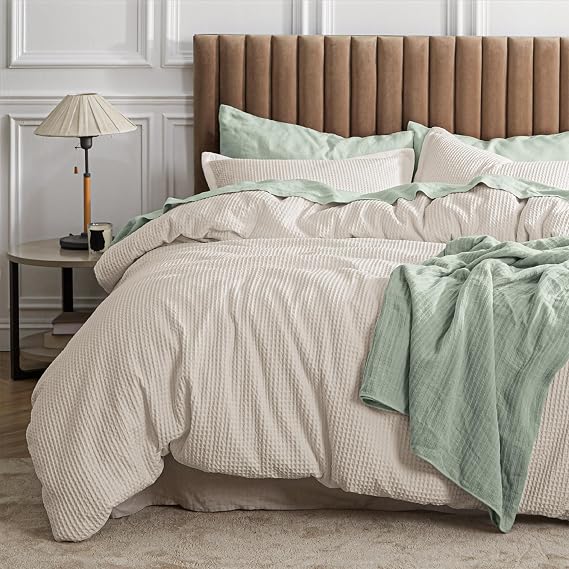 Bedsure Waffle Comforter Set Twin, Beige Soft Bedding, Waffle Weave Bed Set, 2 Pieces, 1 Comforter (68"x90") and 1 Pillow Sham, Cotton Shell and Polyester Lining for All Seasons